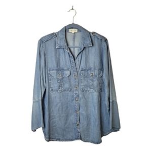 Cloth & Stone Chambray Button Down Shirt